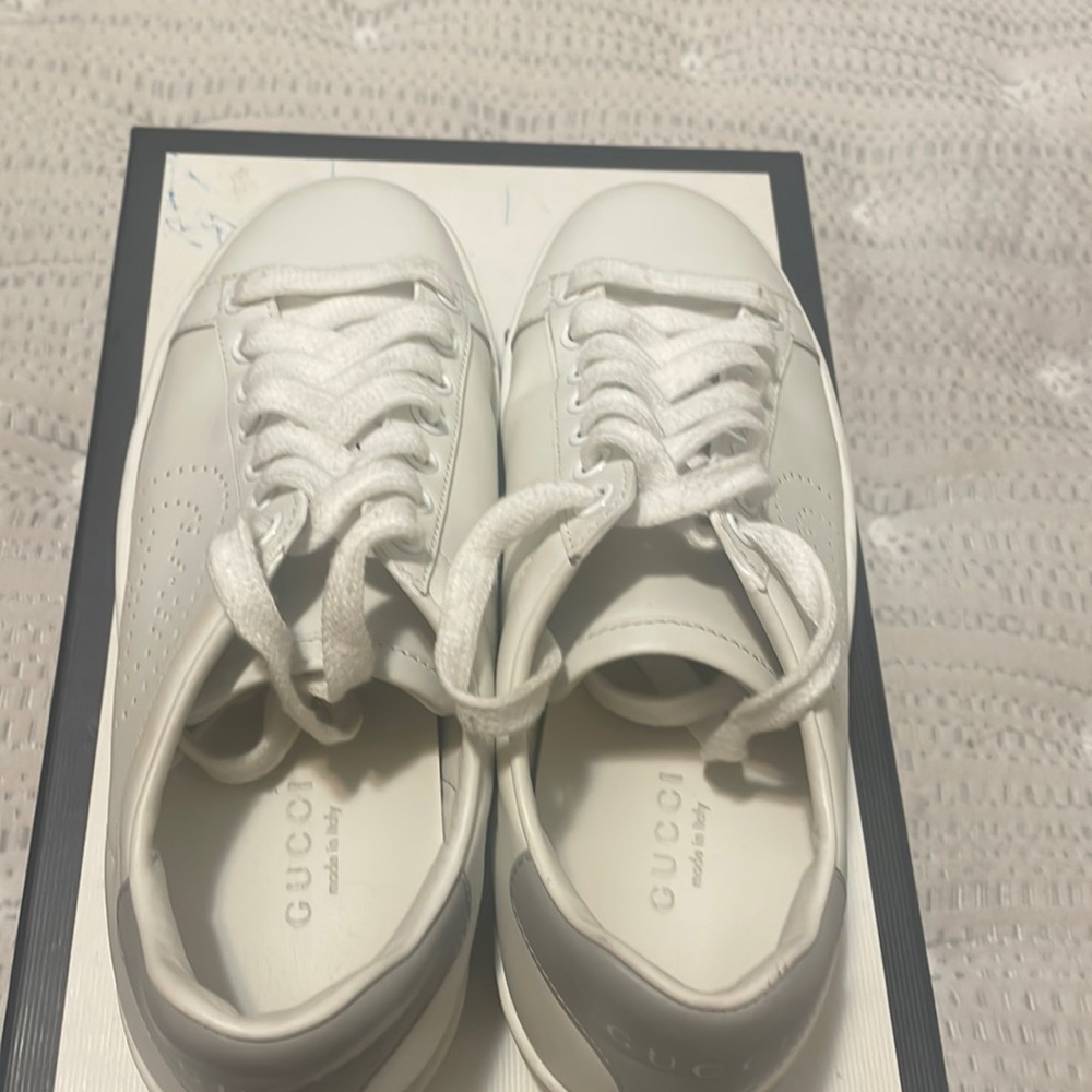 Gucci shoes